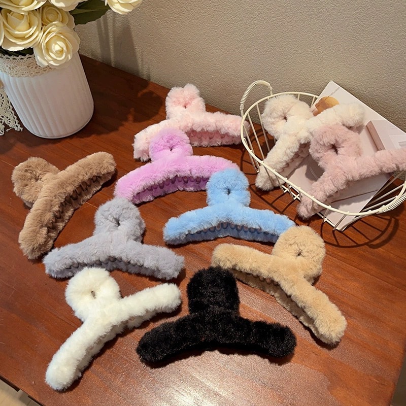 Pince à cheveux en fausse four - Women'S Winter Accessories Set avis et prix